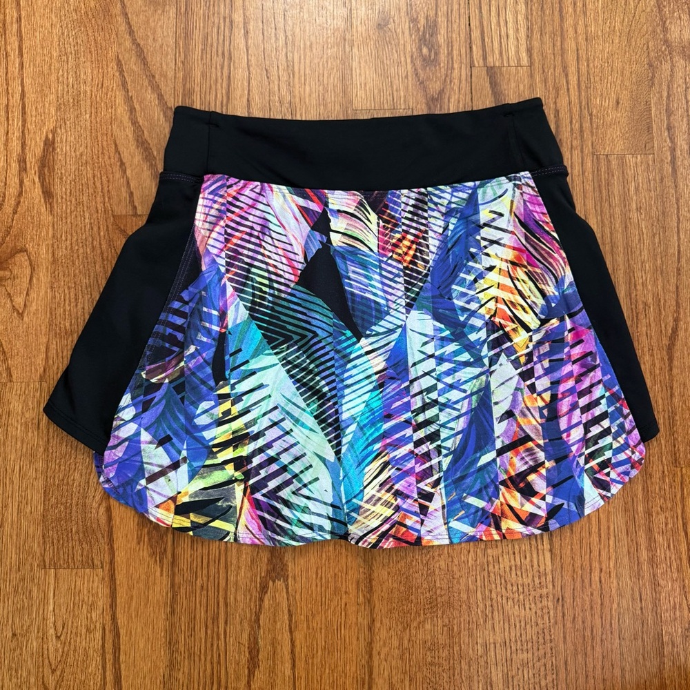 Dona Jo tennis skirt size M